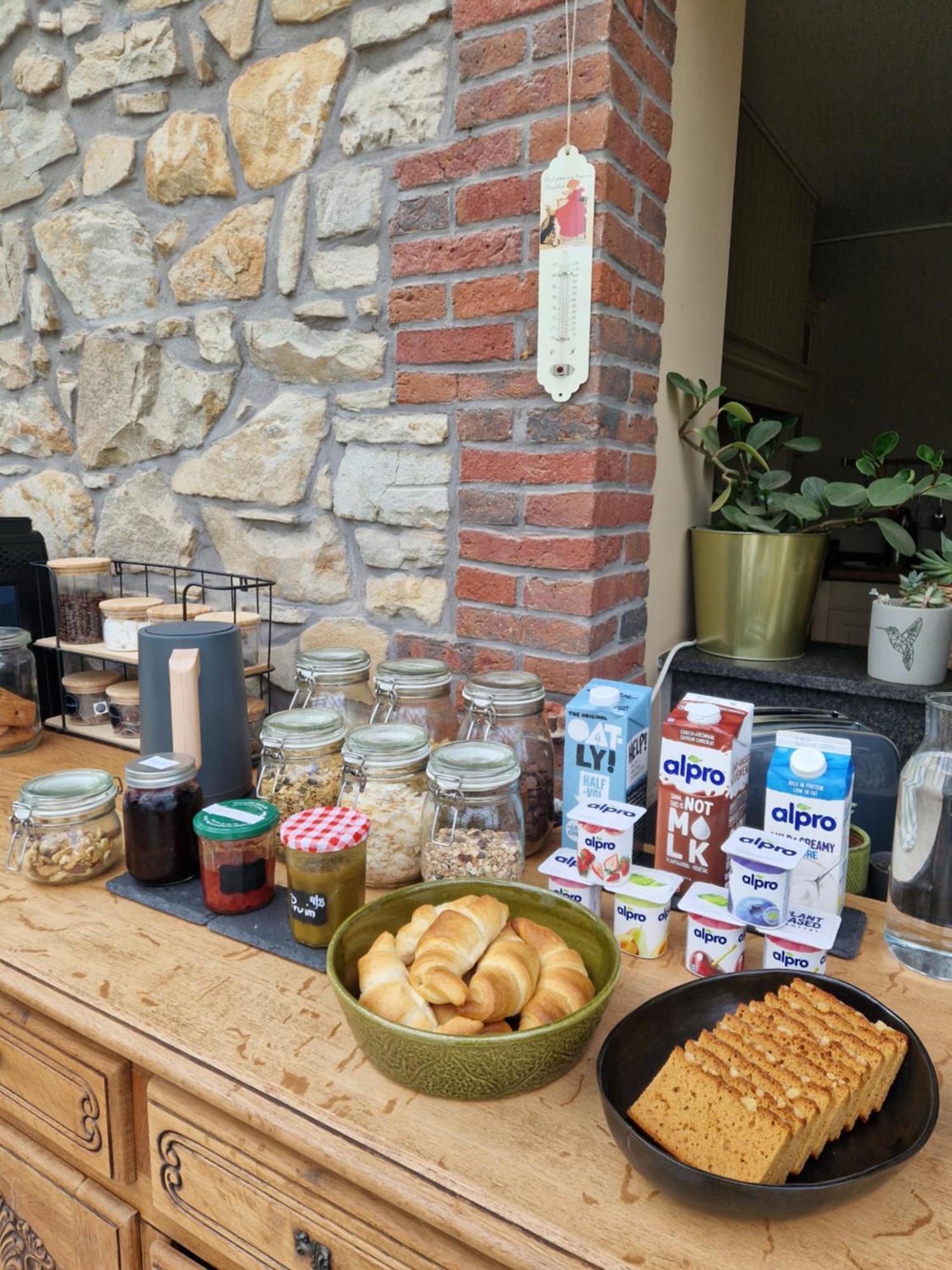 Momignies Habitat Bed & Breakfast エクステリア 写真
